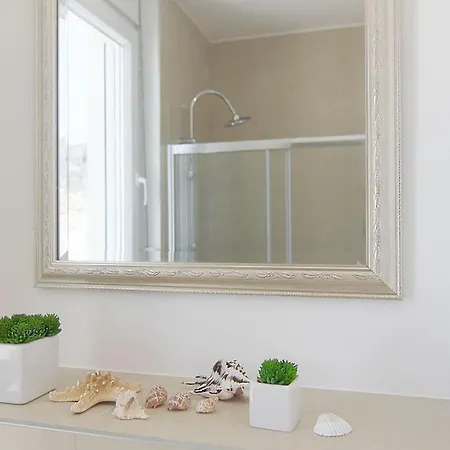 Apartment Atrium Blue *