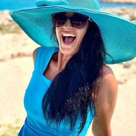 Atrium Blue * Razanac